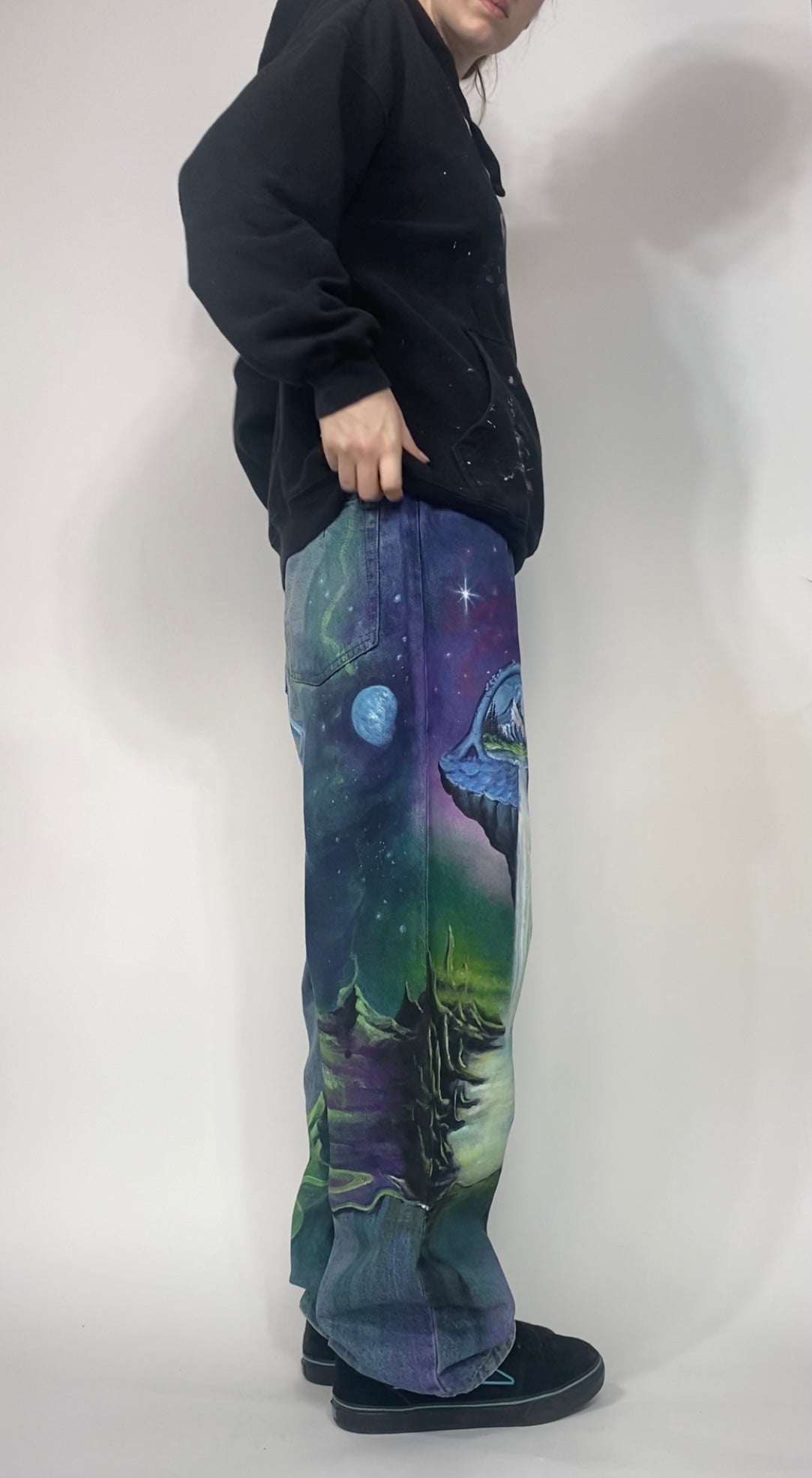 ‘PORTALS II’ - 38W/31L