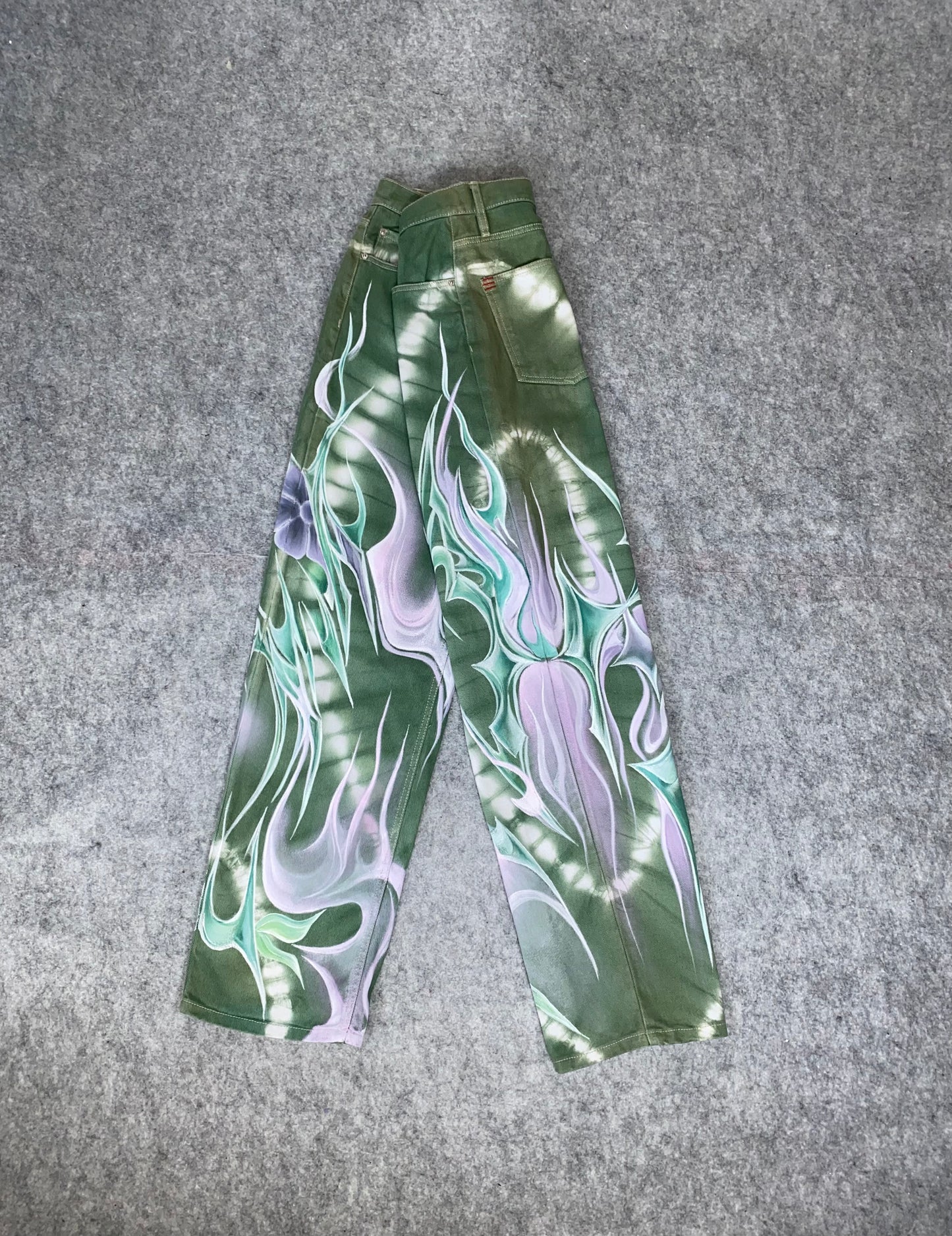 ‘Jasmine’ - 27 inch waist, 31 inch length (Women’s size US 4)