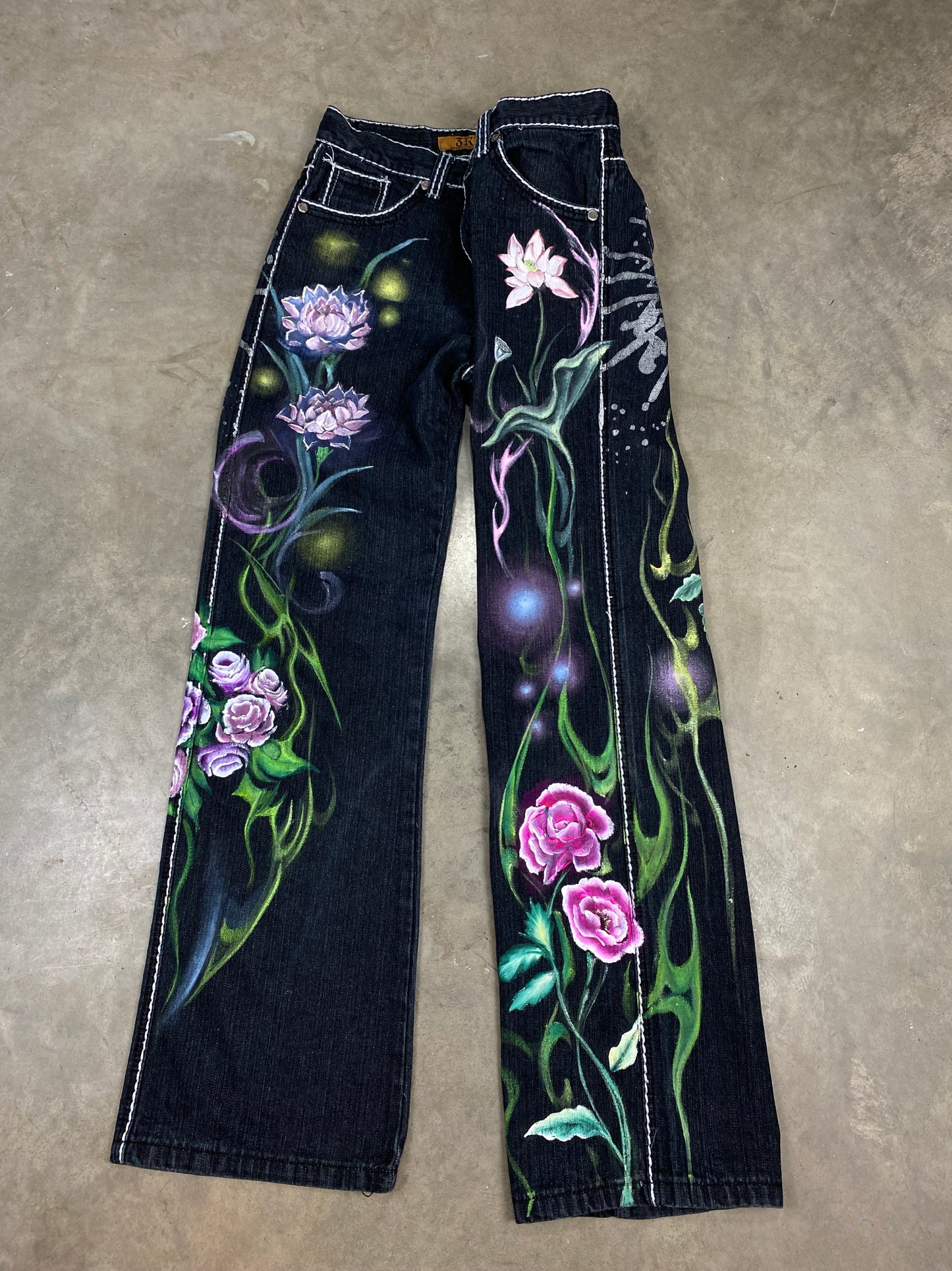 ‘Aurora Garden’ - 30W/33L