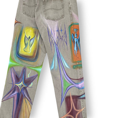 ‘Closed Eye Visuals’ - 36” Waist, 32” Length