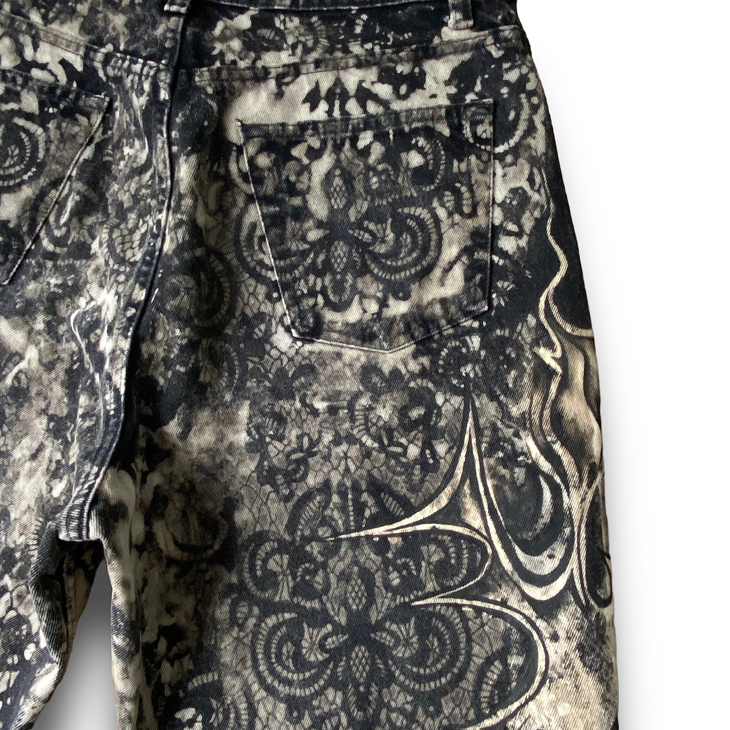 ‘Midnight Paisley’ - 31” Waist, 31” Length