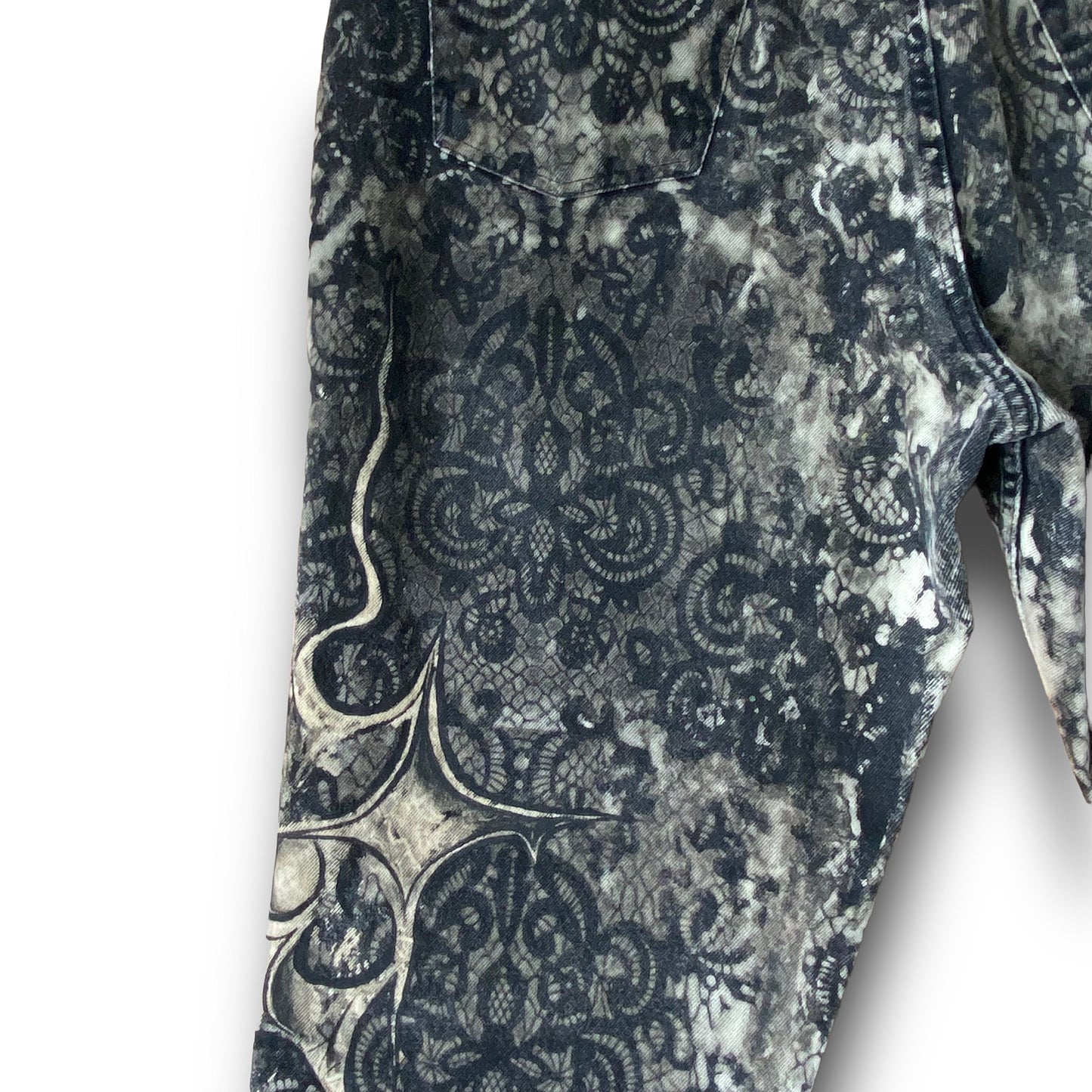 ‘Midnight Paisley’ - 31” Waist, 31” Length